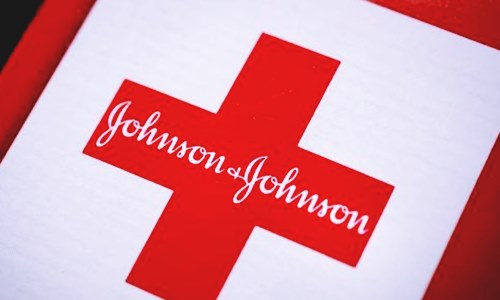 J&J and DePuy to settle hip-implant claims with USD 120 million