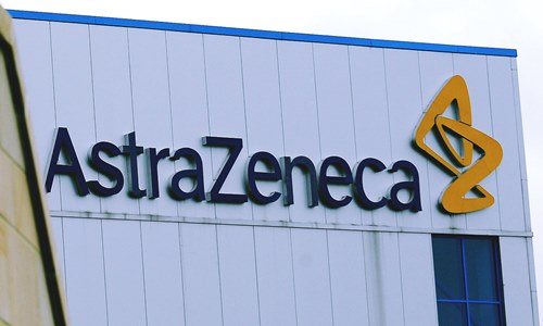 Japan approves AstraZeneca's lung cancer treatment, Tagrisso